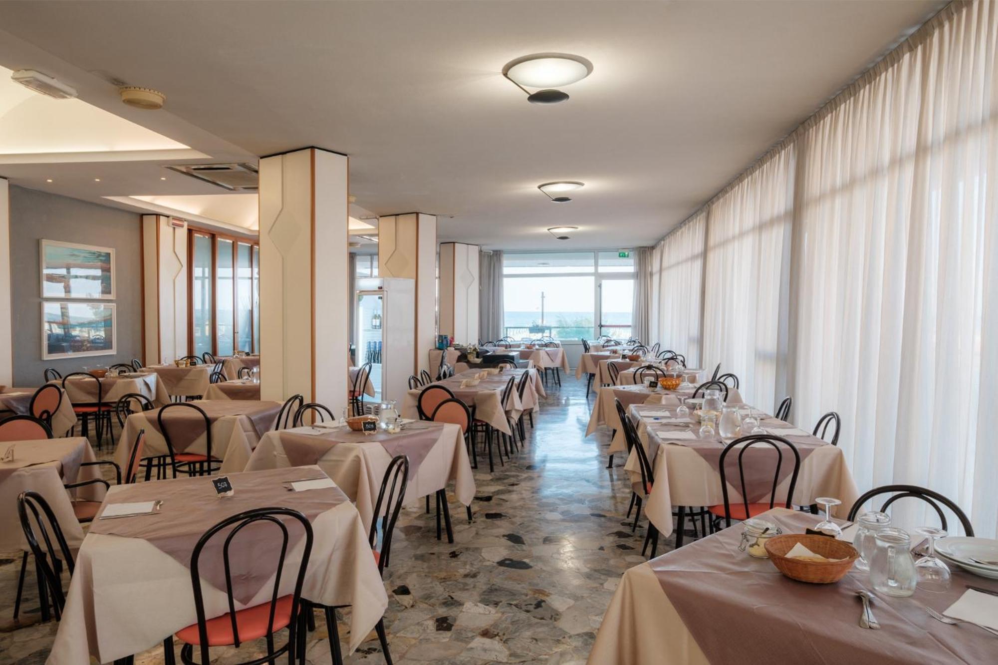 Crown Rimini